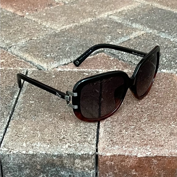 Dior sunglasses - Picture 8 of 16